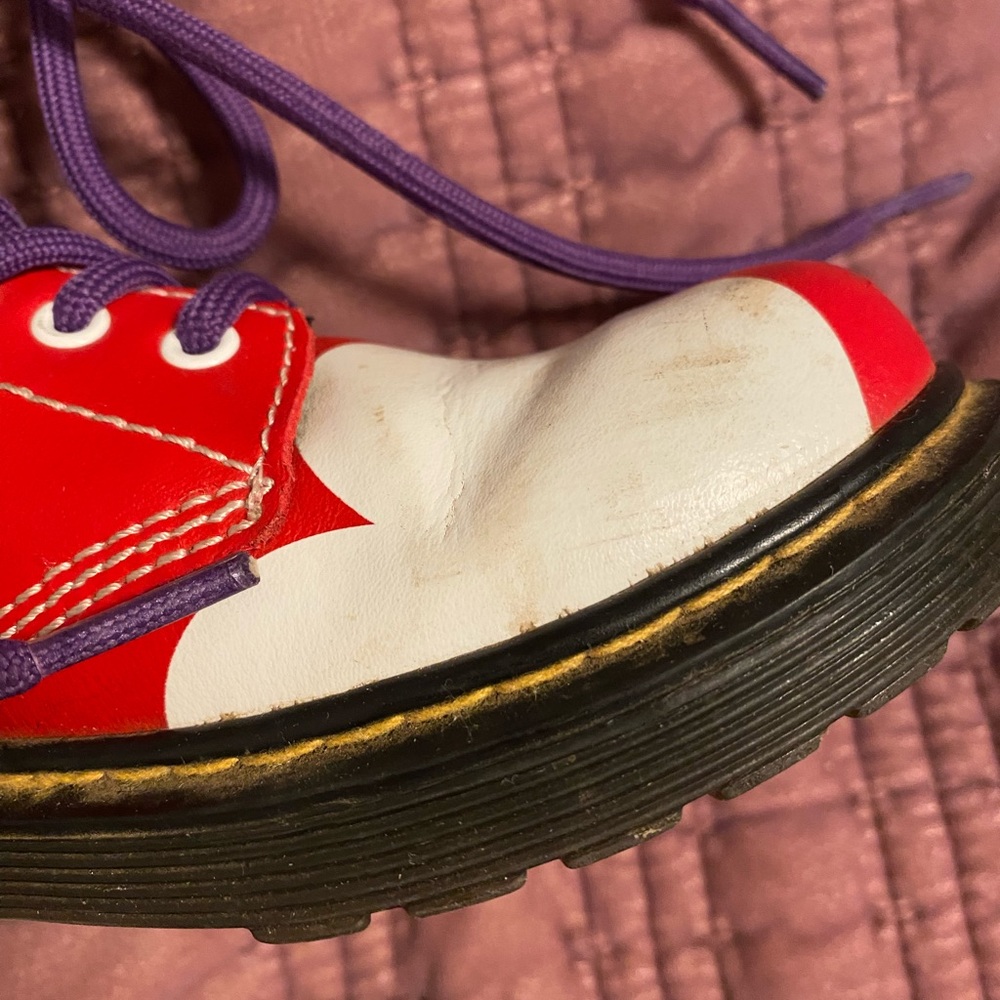 Dr martens Bentley valentines limited edition - Picture 2 of 4